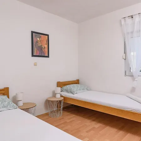 Planikovica Appartement *