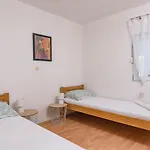 Planikovica Apartment *